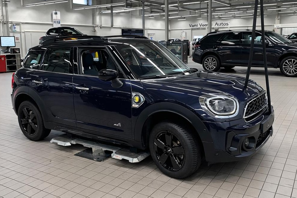 Content 37_content_image_17715946372091574321.jpg Werkplaatsafspraak maken MINI | Van Veen Auto's 